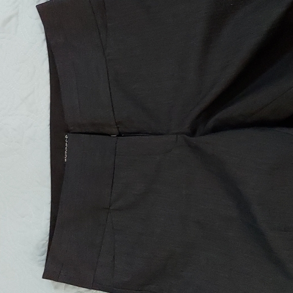 Express Editor Pants - Picture 2 of 4